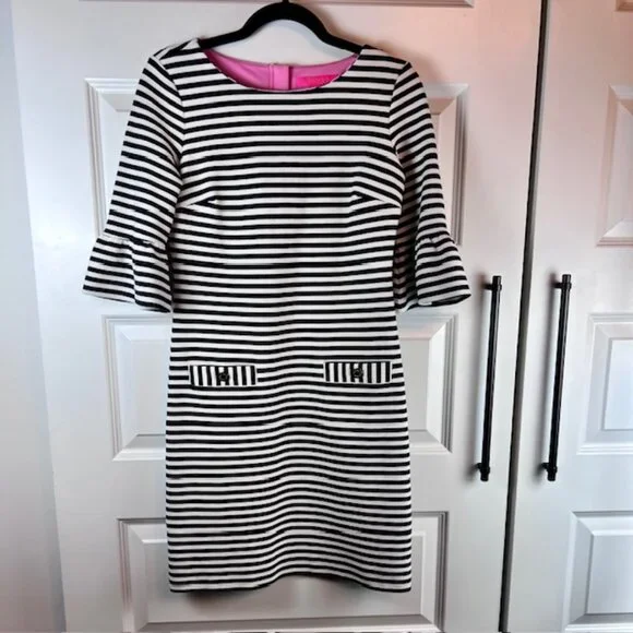 Lilly Pulitzer Alden Black and White Striped Bell Sleeve Dress Gold Button XS - Picture 2 of 6
